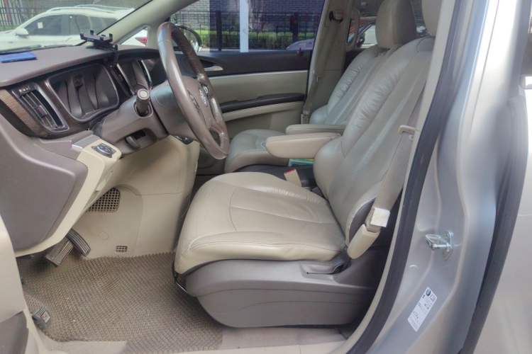 Used Buick GL8 2013 2.4L LT Luxury Business Executive Edition Left Front Seat