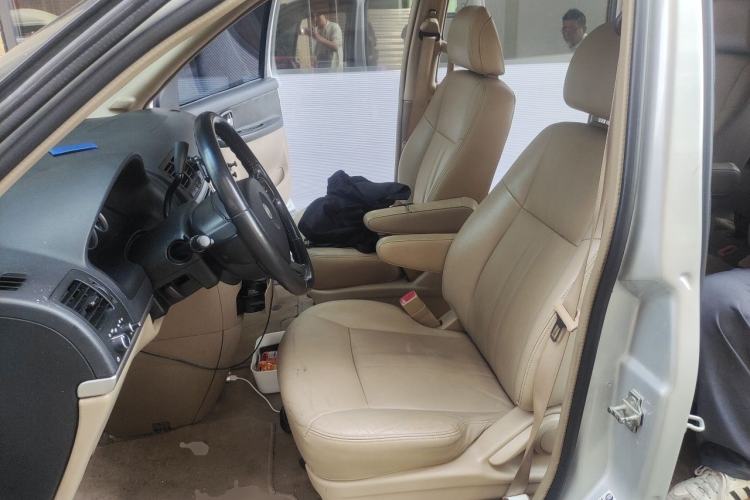 Used Buick GL8 2013 2.4L Executive Edition Left Front Seat
