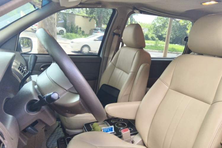 Used Buick GL8 2013 2.4L Classic Edition Left Front Seat