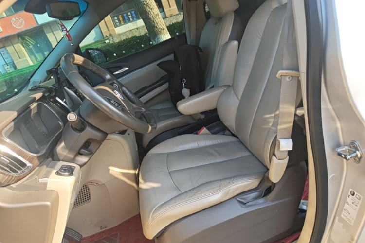 Used Buick GL8 2013 3.0L GT Luxury Business Haoya Edition Left Front Seat