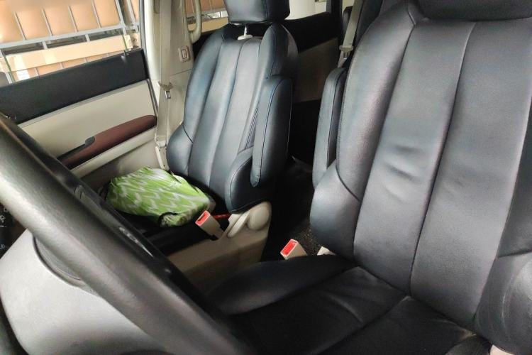 Used Buick GL8 2013 2.4L CT Luxury Business Comfort Edition Left Front Seat