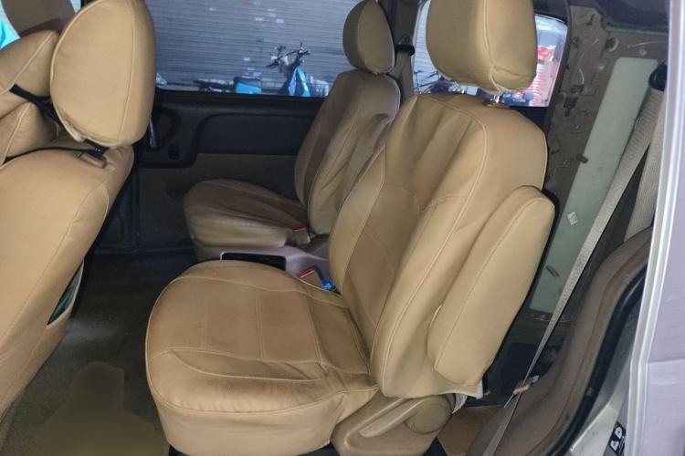 Used Buick GL8 2013 2.4L Classic Edition Left Rear Seat