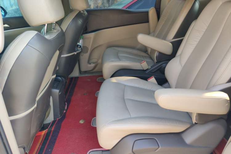 Used Buick GL8 2013 3.0L GT Luxury Business Haoya Edition Left Rear Seat