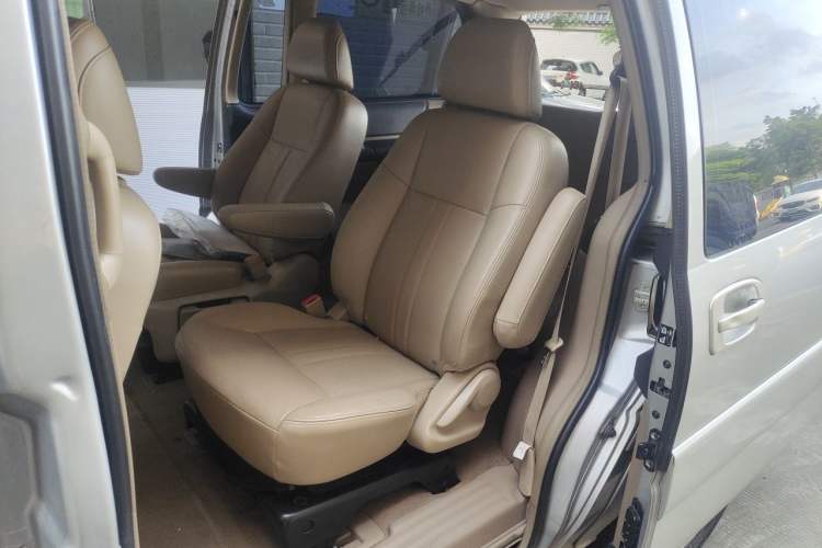 Used Buick GL8 2013 2.4L Executive Edition Left Rear Seat