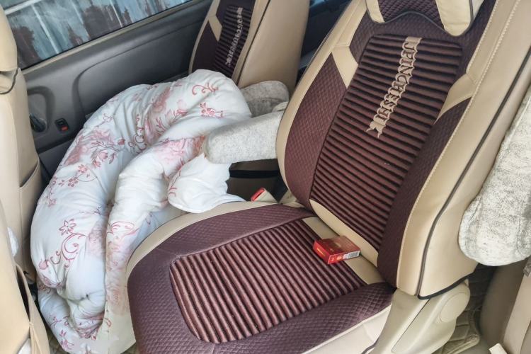 Used Buick GL8 2013 2.4L Comfort Edition Left Rear Seat