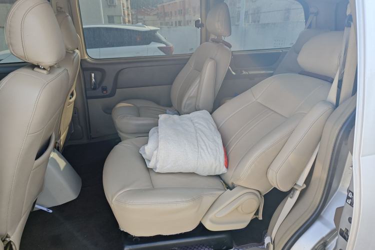 Used Buick GL8 2013 2.4L Classic Edition Left Rear Seat
