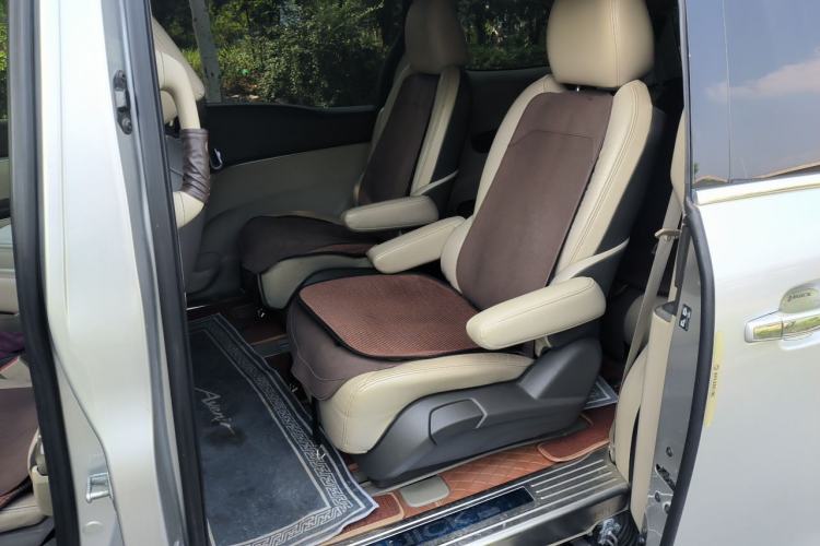 Used Buick GL8 2013 3.0L GT Luxury Business Haoya Edition Left Rear Seat