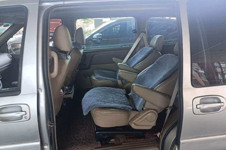Used Buick GL8 2013 2.4L Comfort Edition Left Rear Seat