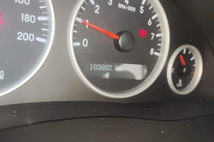 Used Buick GL8 2013 2.4L Executive Edition Odometer Close Up