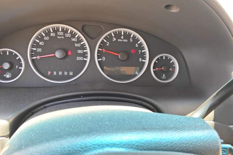 Used Buick GL8 2013 2.4L Executive Edition Odometer Close Up