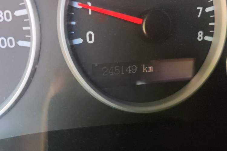 Used Buick GL8 2013 2.4L Executive Edition Odometer Close Up