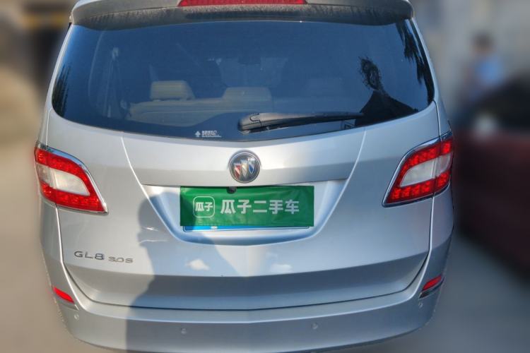 Used Buick GL8 2013 3.0L GT Luxury Business Haoya Edition Rear