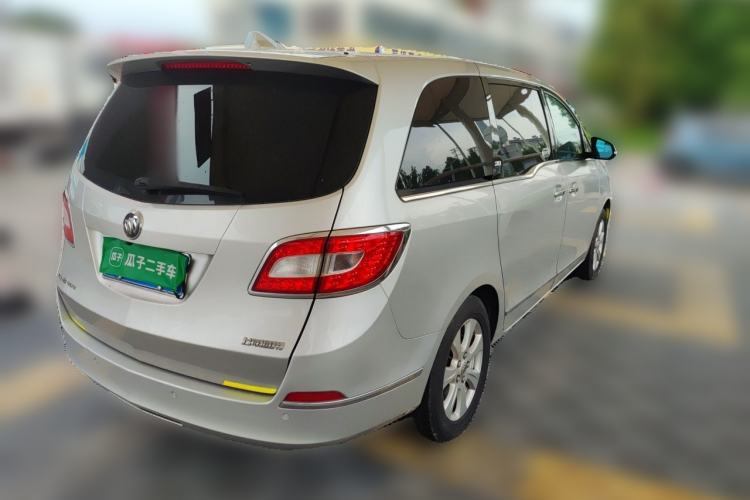 Used Buick GL8 2013 3.0L GT Luxury Business Haoya Edition Rear Right 45 Deg