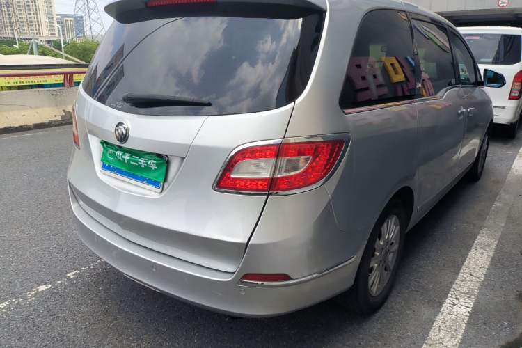 Used Buick GL8 2013 3.0L GT Luxury Business Haoya Edition Rear Right 45 Deg