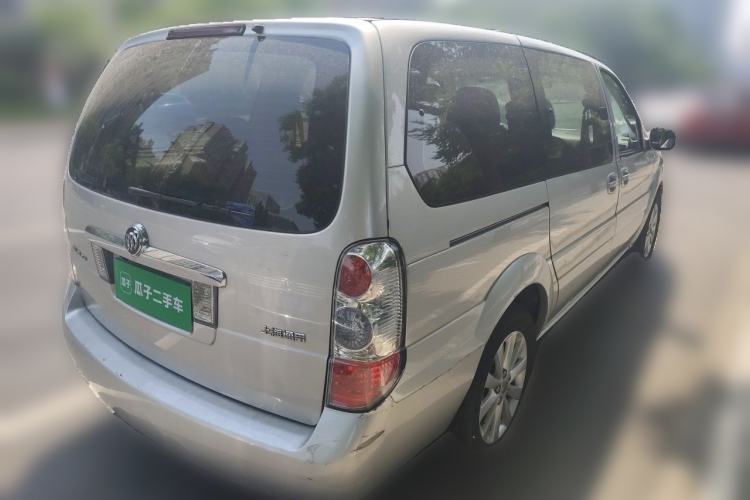 Used Buick GL8 2013 2.4L Comfort Edition Rear Right 45 Deg