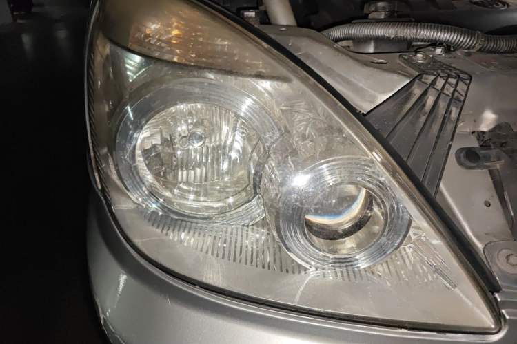Used Buick GL8 2013 2.4L Executive Edition Right Front Headlight