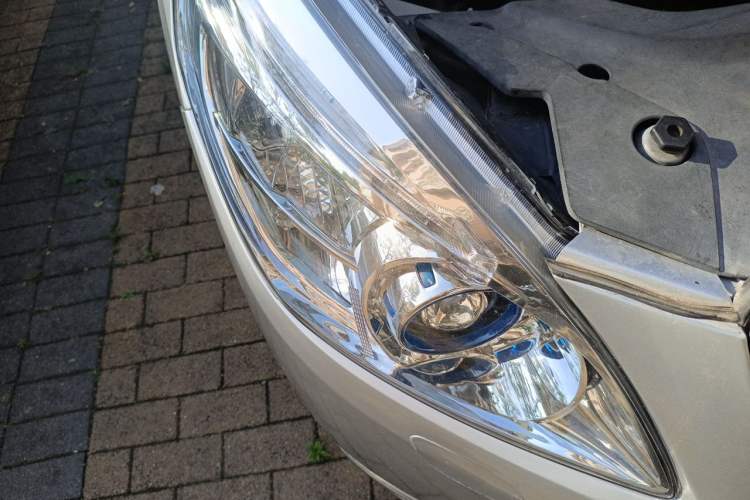 Used Buick GL8 2013 3.0L GT Luxury Business Haoya Edition Right Front Headlight