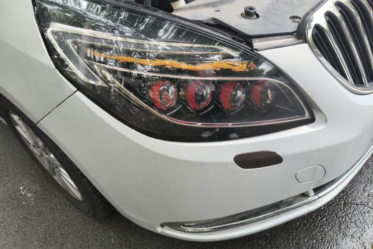 Used Buick GL8 2013 3.0L GT Luxury Business Haoya Edition Right Front Headlight
