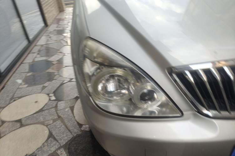 Used Buick GL8 2013 2.4L Executive Edition Right Front Headlight