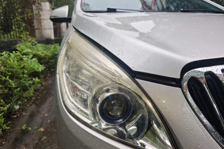 Used Buick GL8 2013 3.0L XT Luxury Business Flagship Edition Right Front Headlight