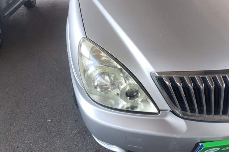 Used Buick GL8 2013 2.4L Comfort Edition Right Front Headlight