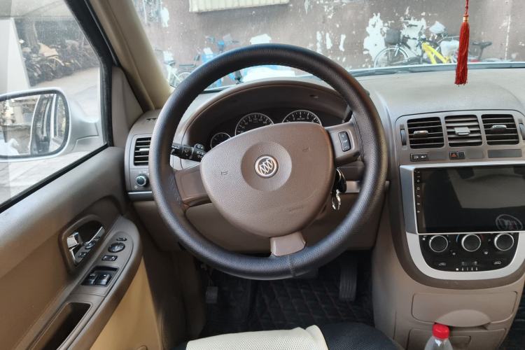 Used Buick GL8 2013 2.4L Classic Edition Steering Wheel