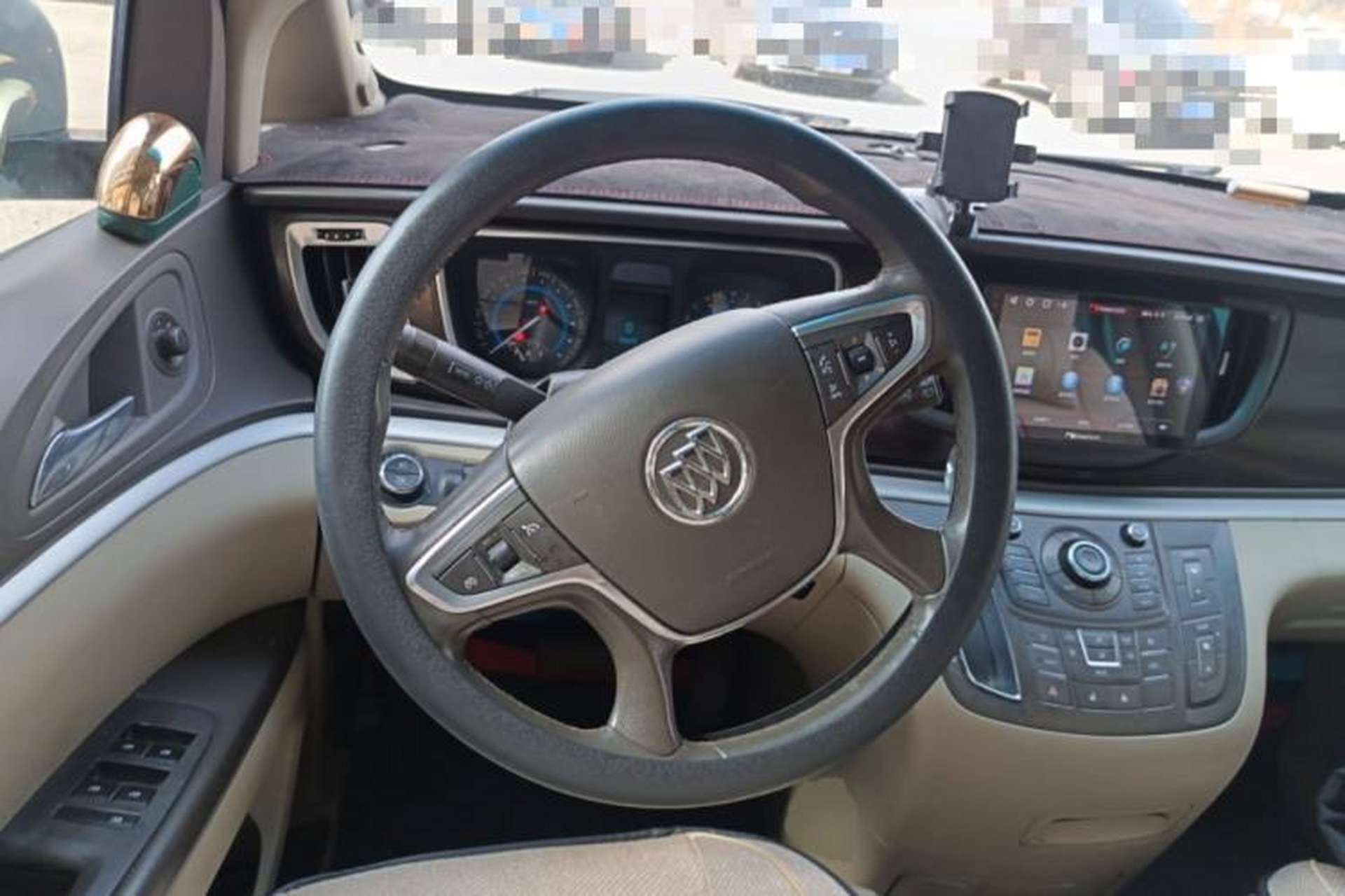 Used Buick GL8 2013 2.4L LT Luxury Business Executive Edition Steering Wheel