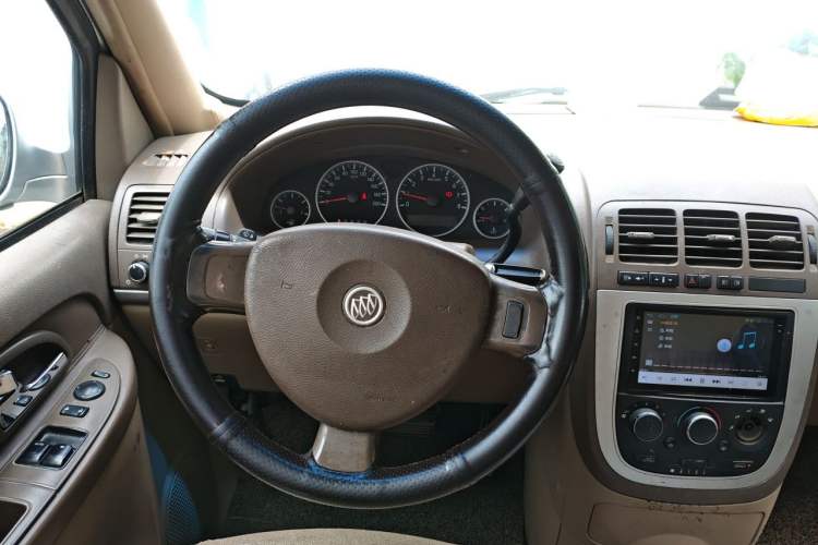 Used Buick GL8 2013 2.4L Classic Edition Steering Wheel
