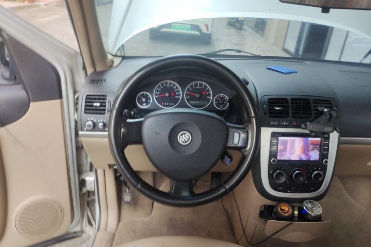 Used Buick GL8 2013 2.4L Executive Edition Steering Wheel