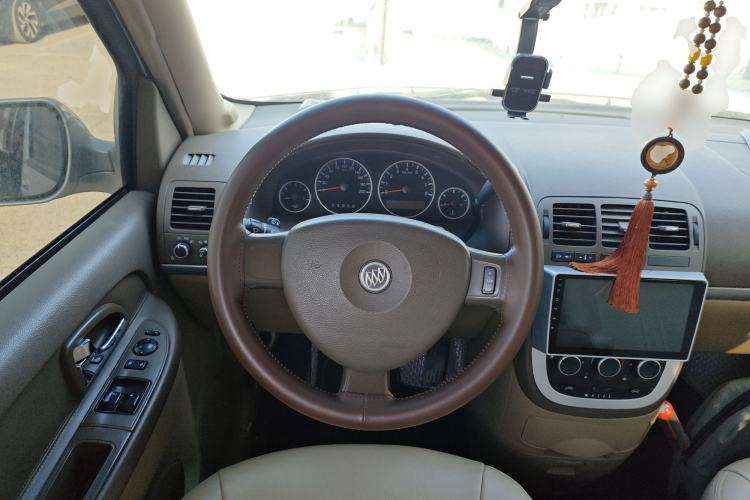 Used Buick GL8 2013 2.4L Classic Edition Steering Wheel
