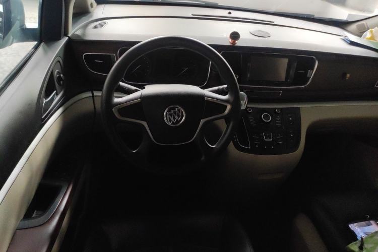Used Buick GL8 2013 2.4L CT Luxury Business Comfort Edition Steering Wheel