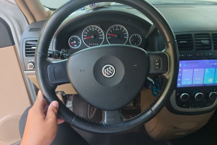 Used Buick GL8 2013 2.4L Executive Edition Steering Wheel