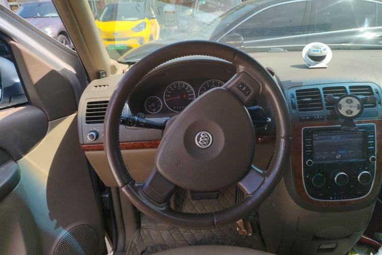 Used Buick GL8 2013 2.4L Executive Edition Steering Wheel