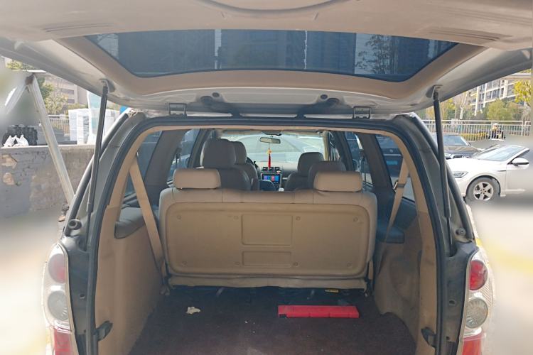 Used Buick GL8 2013 2.4L Comfort Edition Trunk