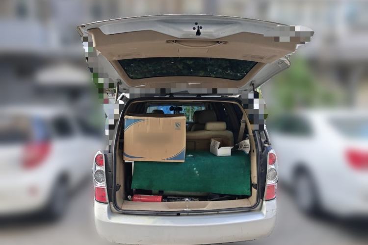 Used Buick GL8 2013 2.4L Classic Edition Trunk