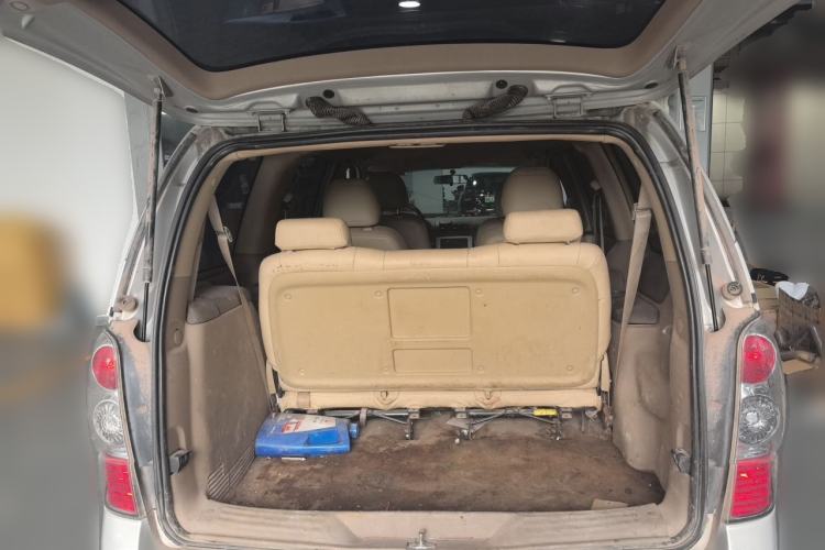 Used Buick GL8 2013 2.4L Comfort Edition Trunk