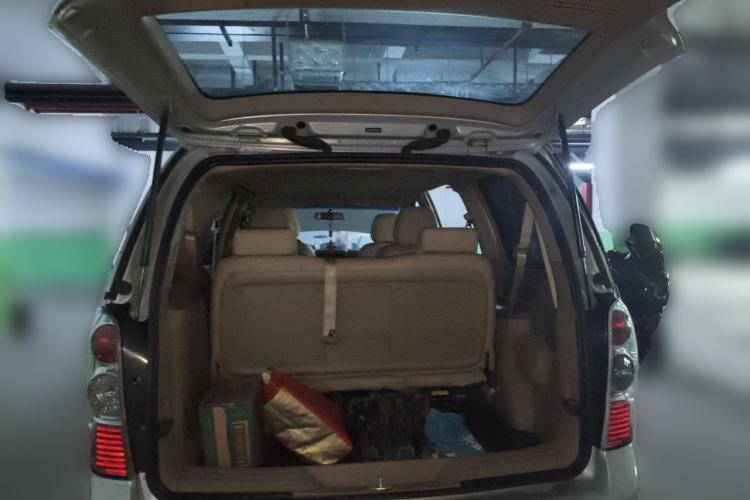 Used Buick GL8 2013 2.4L Classic Edition Trunk