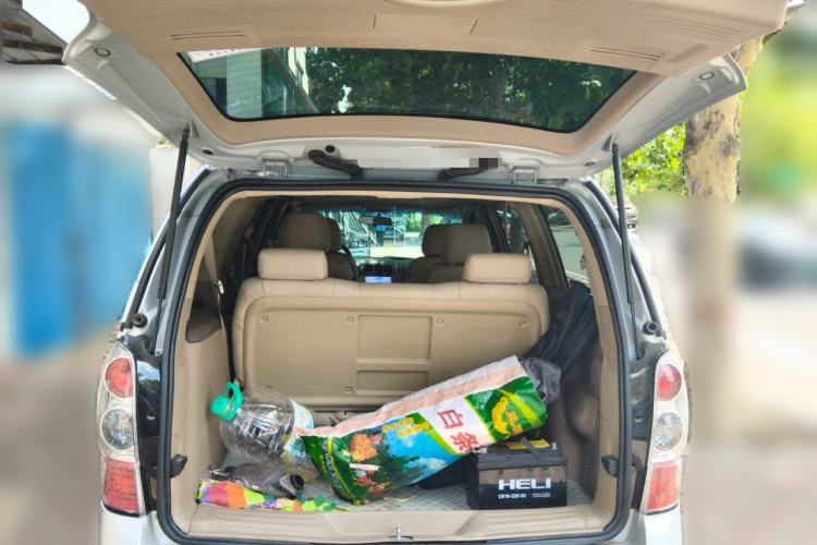 Used Buick GL8 2013 2.4L Classic Edition Trunk