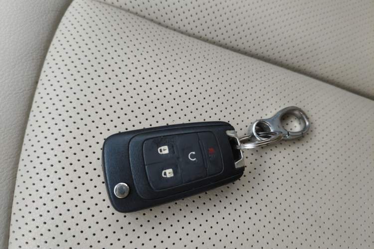 Used Buick GL8 2013 2.4L CT Luxury Business Comfort Edition Vehicle Key