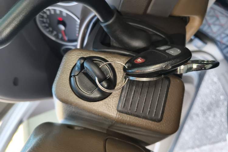 Used Buick GL8 2013 2.4L Classic Edition Vehicle Key
