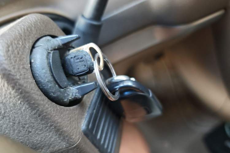 Used Buick GL8 2013 2.4L Classic Edition Vehicle Key