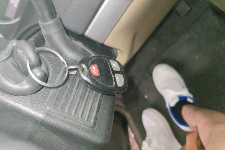 Used Buick GL8 2013 2.4L Executive Edition Vehicle Key