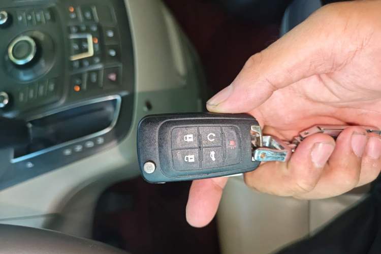 Used Buick GL8 2013 3.0L GT Luxury Business Haoya Edition Vehicle Key