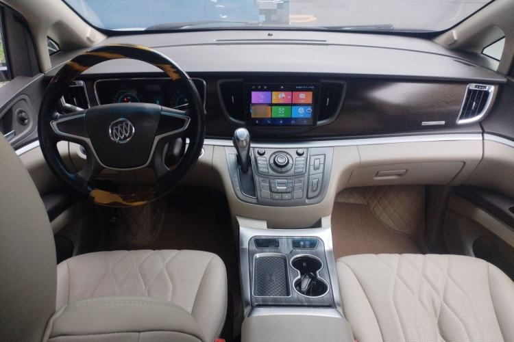 Used Buick GL8 2013 2.4L CT Luxury Business Comfort Edition Center Console