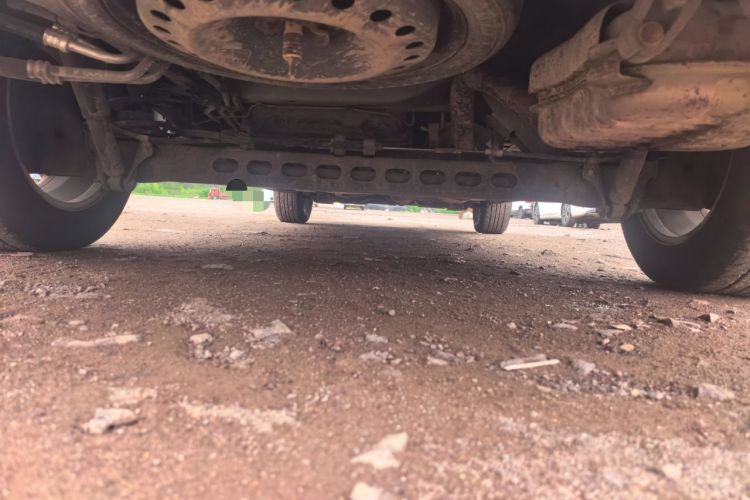 Used Buick GL8 2013 2.4L Classic Edition Chassis Rear