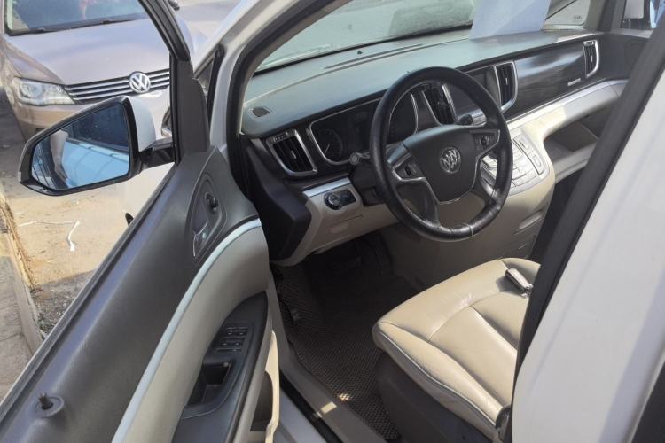 Used Buick GL8 2013 3.0L GT Luxury Business Haoya Edition Driver Seat