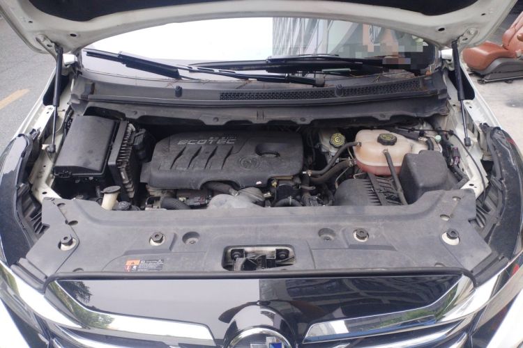 Used Buick GL8 2013 2.4L CT Luxury Business Comfort Edition Engine Bay