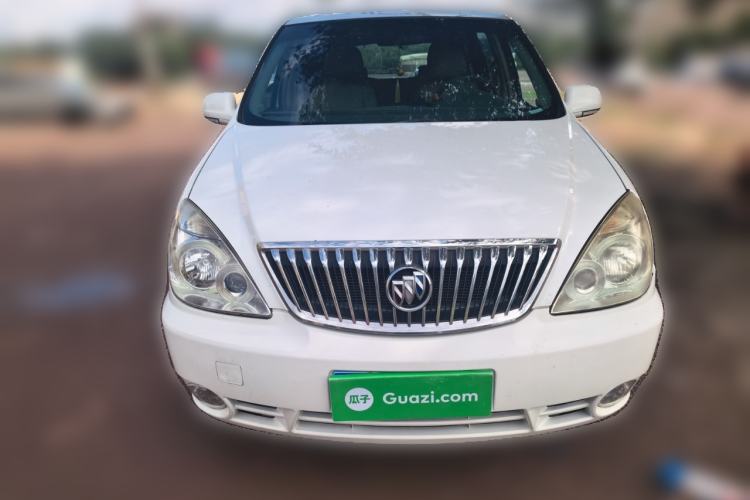 Used Buick GL8 2013 2.4L Classic Edition Front