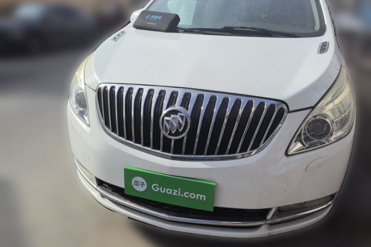 Used Buick GL8 2013 3.0L GT Luxury Business Haoya Edition Front