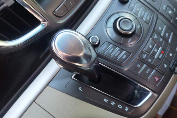 Used Buick GL8 2013 2.4L LT Luxury Business Executive Edition Gear Lever